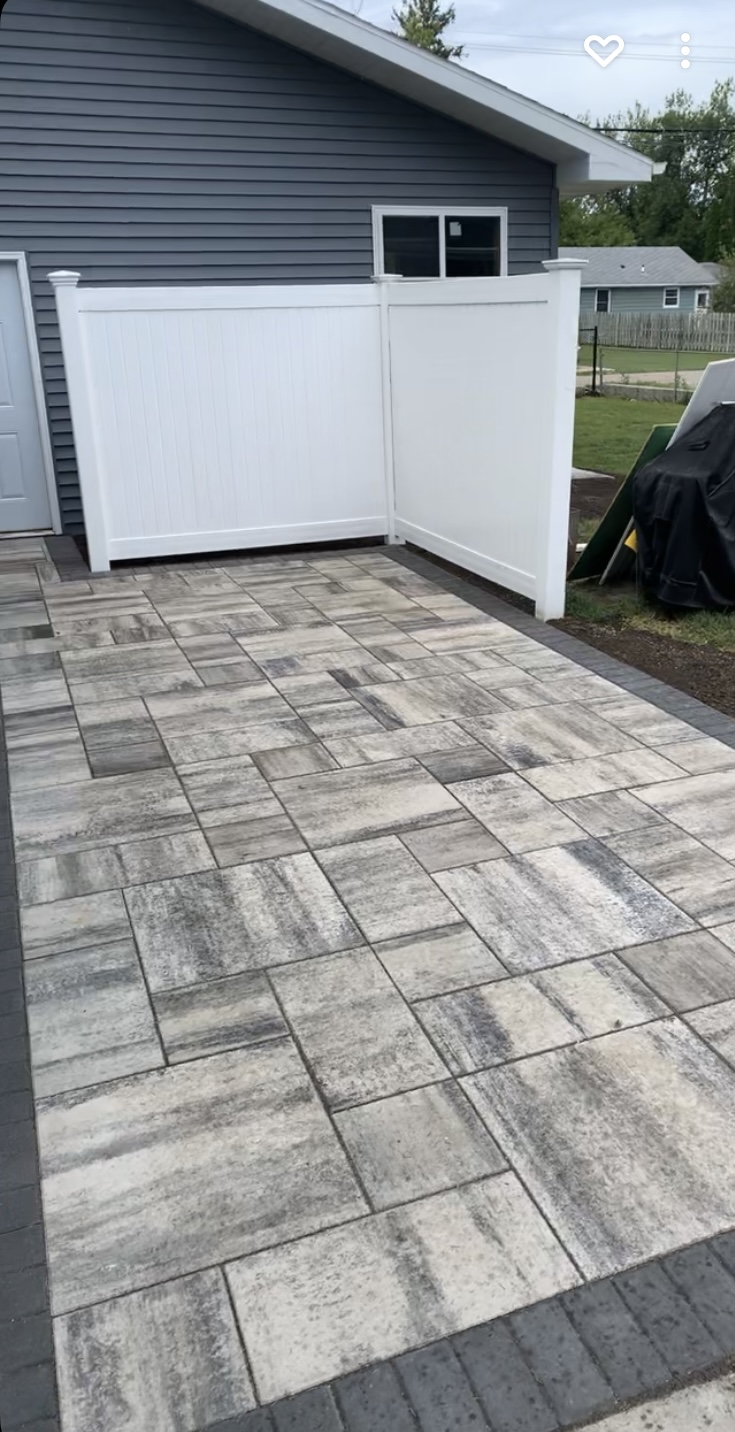 Forks Fence | Greenworks Landscaping